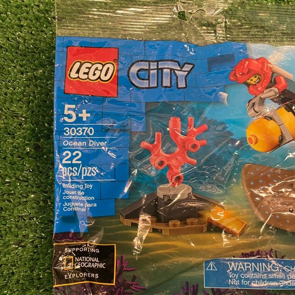 LEGO City: Ocean Diver Poly Set 30370 Toy Building Blocks Set - Picture 3 of 4